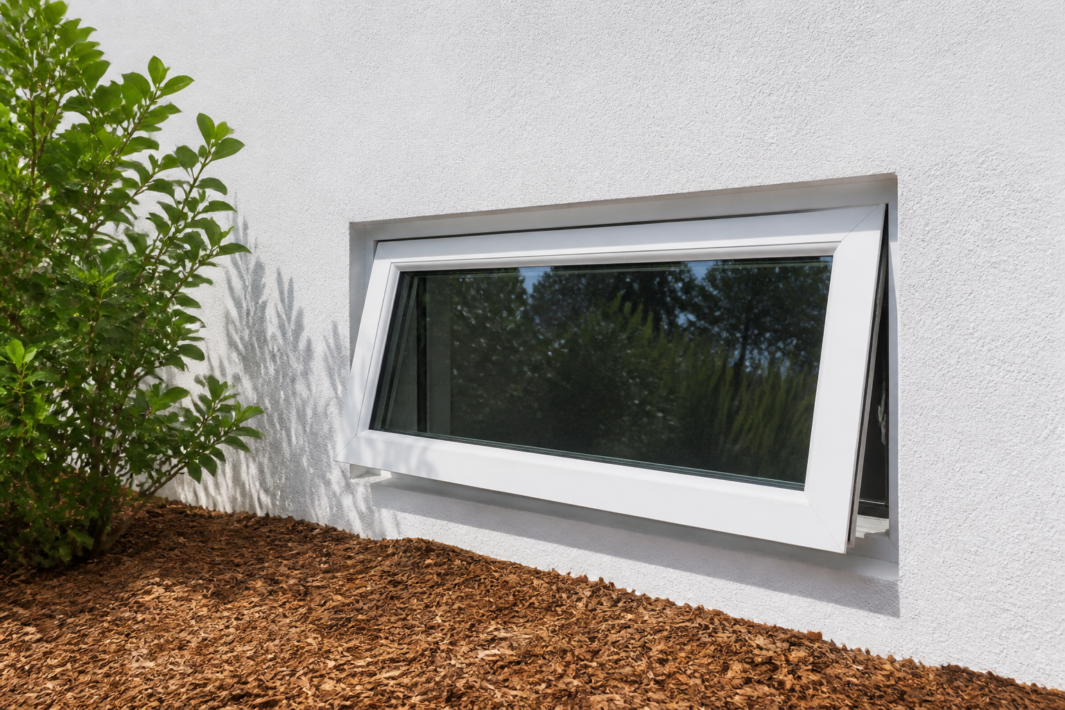 Hopper Windows in Miami Springs, FL | Winslow Windows & Doors - detail 1